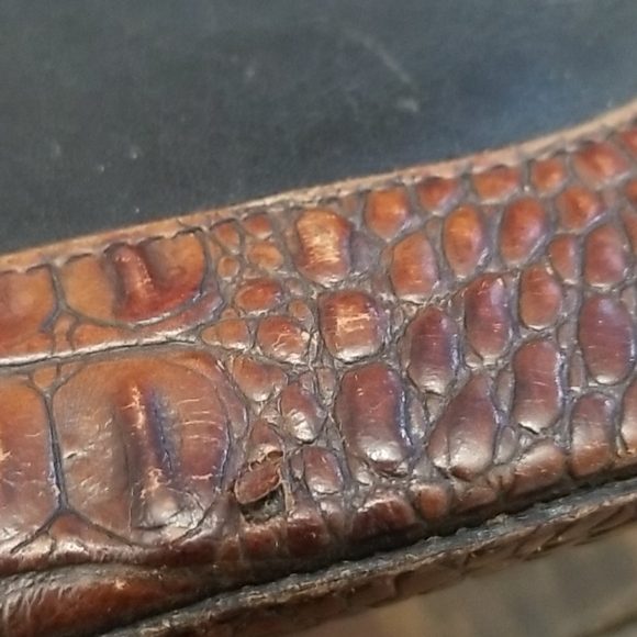 Vintage Brahmin Crocodile Embossed Leather Handbag - Picture 9 of 13
